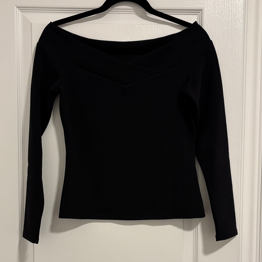 H&M Black Off-Shoulder Top